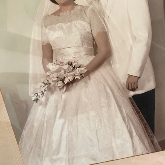 VINTAGE HANDMADE 1959 Princess Empire Waist Satin Lace Wedding Dress Small - Picture 6 of 17